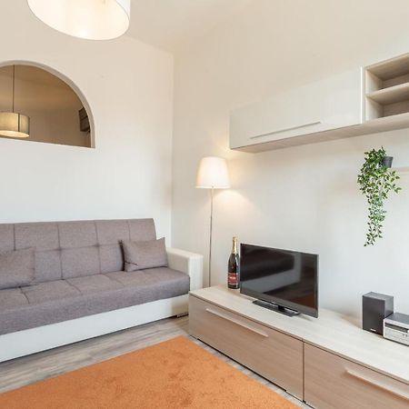 Verdi 185 By Pleiades Home Livorno Kültér fotó
